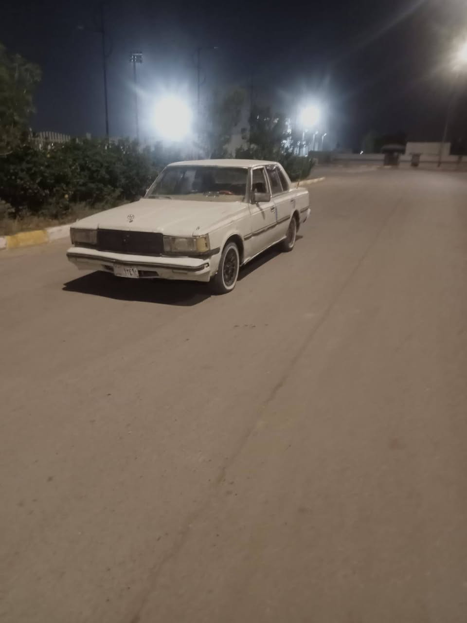سوبر 82 سياره جاهزه مكينه وكير وحداديه وتخم تاير وكهربائيات مكان سياره ناصريه السعر 12 وبي مجال بسيط الاستفسار ع رقم ***********
