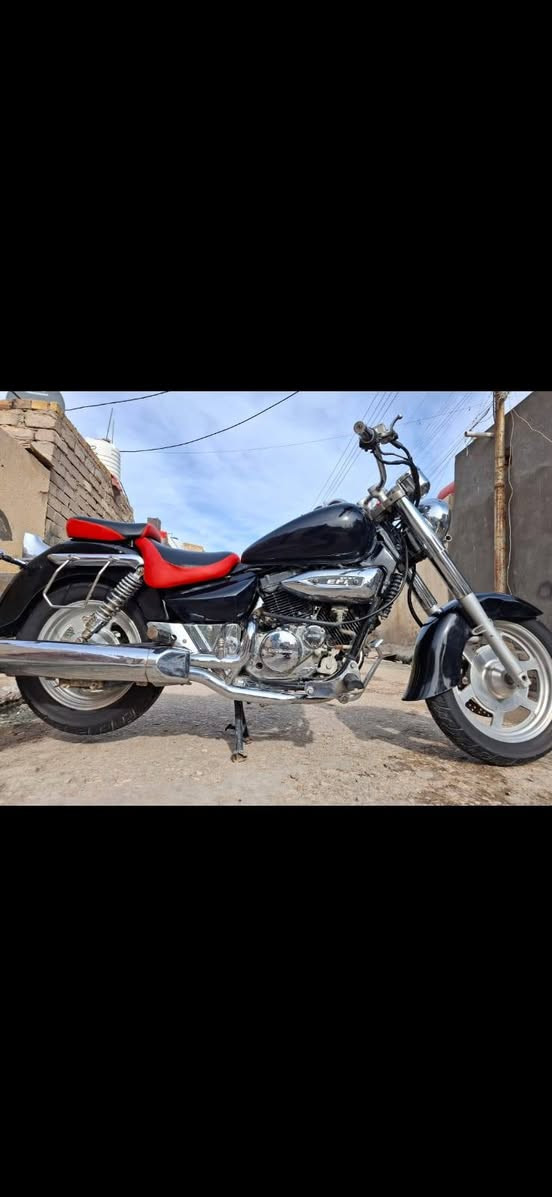 دراجه هارلي Hyosung        مكينه ربع نوزل بستمين دراجه نضيفه كطن انضف من الصوره مكينه برغي ممفتوح اتكاتب وياك عشائرين وعن السرقه دراجه عوزه بس عقل عقله حترك جيب عقل وشد نكره سلف        مكاني سوق الشيوخ          مكلف بل نشر رقم أبو الدراجه  ***********
