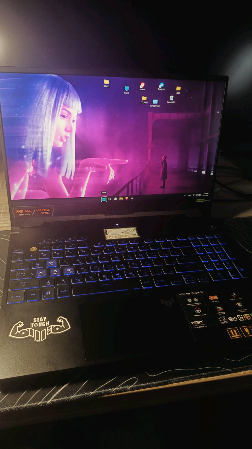 لابتوب ASUS TUF GAMING A15 
‏
‏المواصفات:   
‏ 
‏المعالج : AMD Ryzen 7 7435HS 
‏ كرت الشاشة:  4050 rtx 6gb NVIDIA  140w 
‏الرامات: 16g ddr5  Samsung 4800Mhz
‏الذاكرة: 1tb 
‏الشاشه: 144hz   
‏البطاريه : 85.5%
‏الكيبورد: rgb  
‏   
‏ملاحظات :  1- (اللابتوب مستعمل لمدة 5 اشهر مع تفعيل ويندوز 11 برو اصلي ويأتي مع الملحقات الكارتونه والبطاريه الاصلية طبعا مع ماوس من شركة فانتك aria e وكيبورد fizz من reddragon)    
‏
‏2- مناسب للعمل الثقيل مثل التصاميم Adobe وغيره ومناسب تطبيقات الهندسه ومناسب للالعاب القوية لا يحتوي على اي خلل بالنظام او عطب او مشكله ولم يتم تبديل اي قطعه من الداخل
‏    
‏السعر: 1.450.000
وين موقعك بالضبط؟ (المدينة/المنطقة) وهل التوصيل متوفر لو الاستلام إيد بإيد بس؟: 
بغداد الحسينيه
هل أكو أي خدوش، ضربة، كسر، أو فتح سابق بالجهاز؟ خصوصاً بالشاشة، الهيكل، والمفصلات؟: 
شخط بسيط جدا جدا ماراح يبين لان فتحتهه علمود تنظيف الغبار فقط!