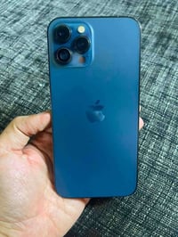ايفون ١٢ بروماكس • ٢٥٦ • بطارية ٧٧٪