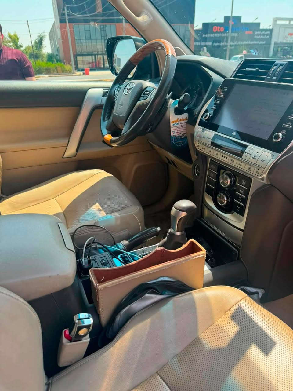 برادو موديل ٢٢ vx  باب اول ماشيه ١٠٠  للاتصال ***********
