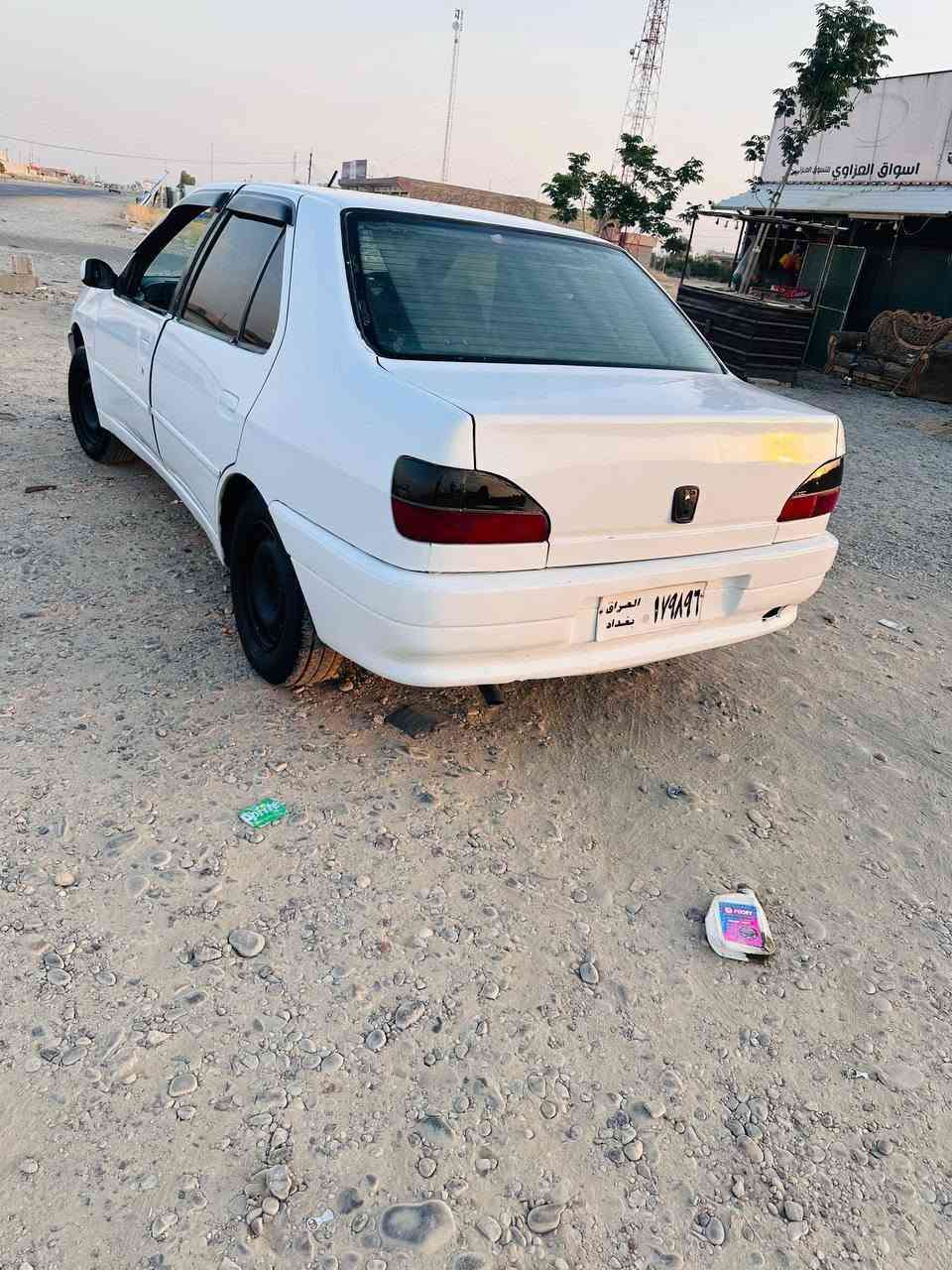 سلام عليكم بيجو 306 حره بس راعيه ما ندله كير محرك صدر تايرات كله جديد صبغ حزام جماليه بدون ضربه  سياره نضيف كهربايته كله شغاله بلاَديه داخله نضيف ربع ما تصرف عليه لسعر 22 مكان لسياره العلم اتصل***********
