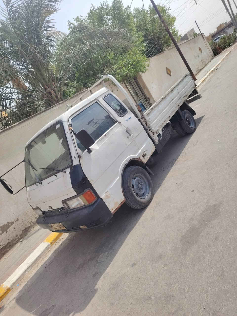 السلام عليكم اخوان كيا بنكو موديل 95 سياره جديده وجاهزه منه للشغل مكينه وكير واكسن وشاصي مكفولات كفاله عامه رقم صدامي راعيه ماندله اتكفلك سرقه وعشاير مستمسكاته موجوده السعر  23قفله قفله داخله حصه كاز كل المحافظات عنوان ناصريه مركز  ***********
