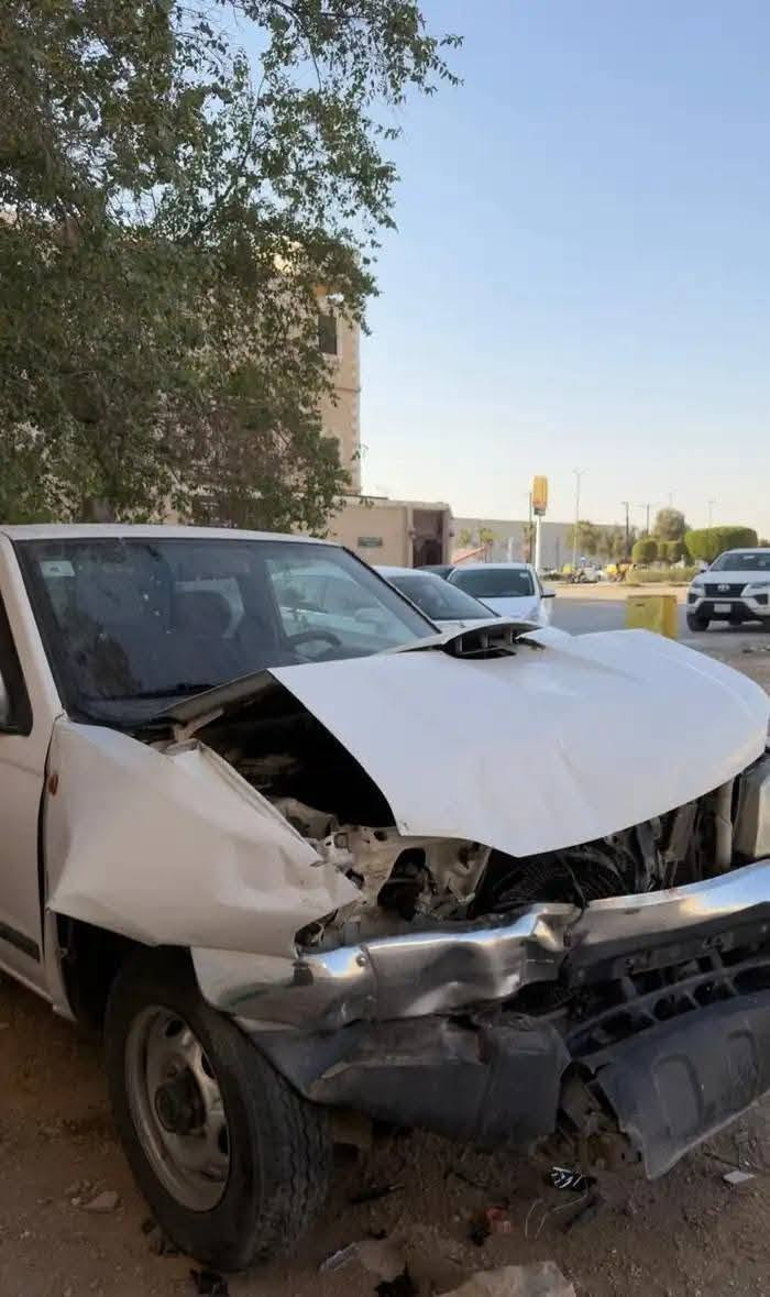 تحيه طيبه نيسان شبوط موديل ٢٠٠٧ رقم قادسيه باسمي حادث موضح بصوره مكانه بغداد سعره ٣٥ وبيها مجال الرقم*********** بي واتساب

