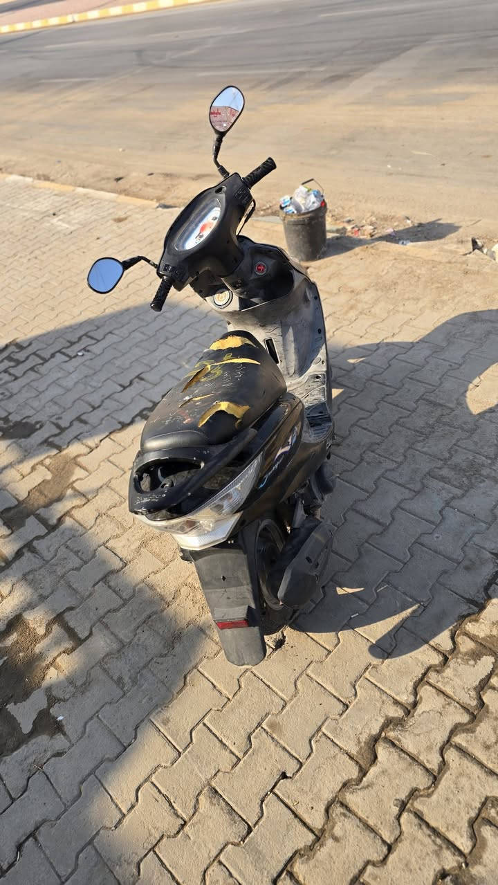 للبيع دراجه كامكو بي2
الدراجه كفاله عامه وين ميعجبك افحص تخم تاير جديد مكان نجف كوفه شارع المعمل مقابل مجمع المختار السكني 
السعر 550 وبيها مجال ***********

***********
