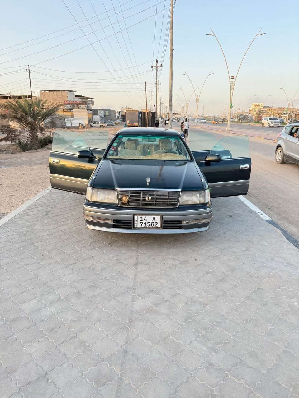 راس الثور للبيع او مراوس 
مكفوله من الكص والنقل والحادث القوي 
سنويه بسمي 2030
مكينه VVT 3000 
مكان السياره البصره شط العرب 
الاستفسار 
*********** 
***********
متوفر واتساب البصرة, العراق
