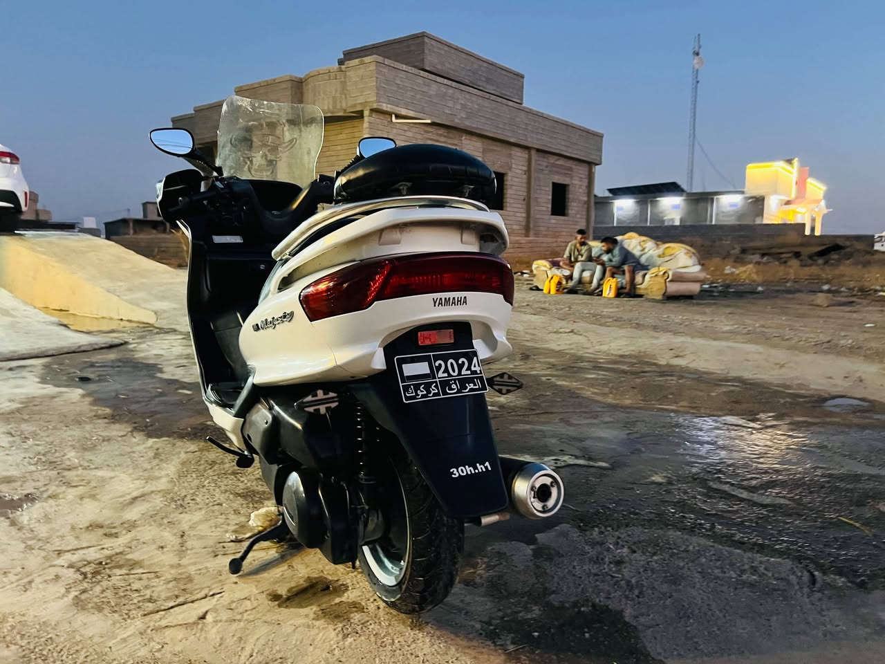 السلام عليكم ورحمة موطور ماجسته دبل رون لبيع موطور ما عايزو شي كهربائيت شغاله كل شراي اتصل السعر 850. ***********
