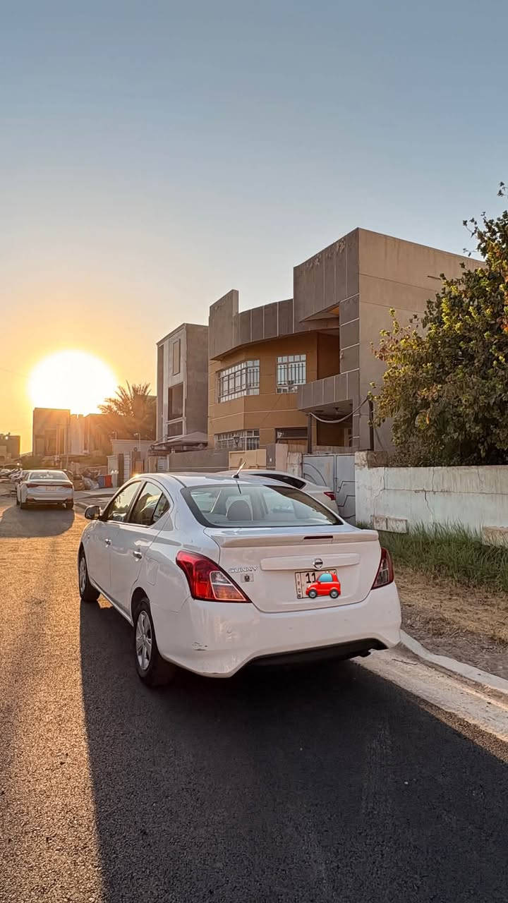 السلام عليكم
نيسان صني هندي بليتة الزركة  2019 للبيع السيارة نضيفه جدا استعمال مال بيت السيارة عدنه بموديلها السيارة ماشية 139 الف كيلو متر قابل للزيادة و السيارة ممتعوبة دواخل نضيفة تخم تاير جديد صدر جديد باتري جديد و التبريد ثلج 

المواصفات 
- تحكم ستيرن 
-شاشة اندرويد 
-جام كهرباء 
-داخل مخمل
 
سعر السيارة 100$ مية ورقه و بية مجال
 عنوان السيارة بغداد الكرخ 

ابو ابراهيم ‭***********‬ واتساب
