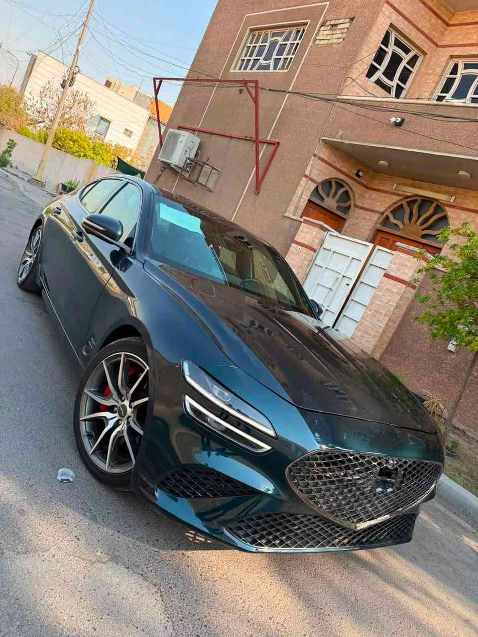 السلام عليكم
ارخص جنسزز بهل موديل ماكو هيج سعر ابد 
2023 برستيج اعلا مواصفات بلجنسزز 
مكينه 6 سلندر تو ويل السيارة
حادثها موضح بلصور 
وبيها جاملغات خلفيه وباب صبغ 
السيارة كير مكينه صدر كله مكفول 
السعر 158 ورقه 
بدون رقم منفيس باسمي 
مكاني بغداد 
***********

