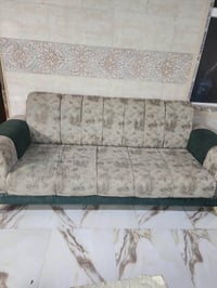 صوفا • للبيع