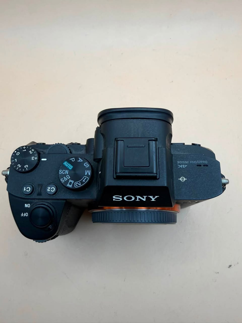 بدي سوني a7iii
كارتون الكامره
شاحنة
بطارية
حزام كتف
شتر 10k
السعر مليون وربع قفل
مكاني ناصريه
متوفر توصيل
للتواصل وتساب او تصال ***********
