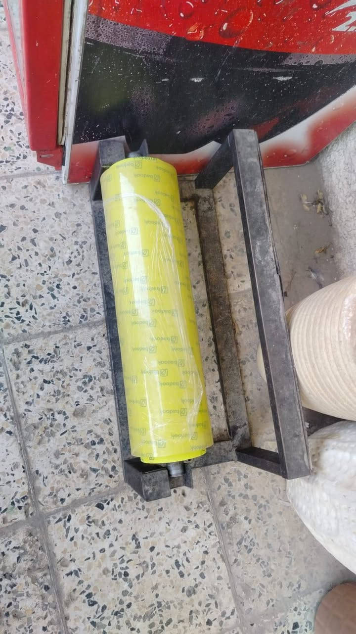 طباخ فلافل • معدات مطاعم • عارضه نضيفة
