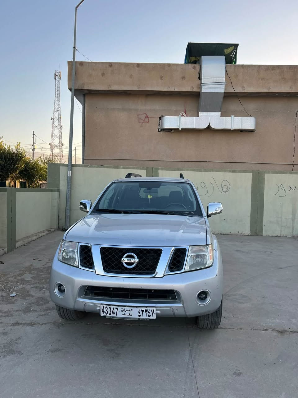 بەناوی خوای گەورە
نیسان پاسفاندەر. ٢٠٠٨ ساخ بێ دەعام. یەک چەمەلەق بۆیاخ. نرخ(٥٥) ماعمەلە.ژ.م ***********
