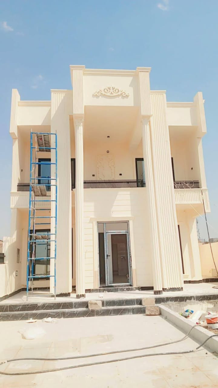 ***********يوسف الصباغ 
لعمل كافة الاصباغ الداخلية والخارجية والابواب والشبابيك ومانع الرطوبه 
للتواصل على الرقم ***********
