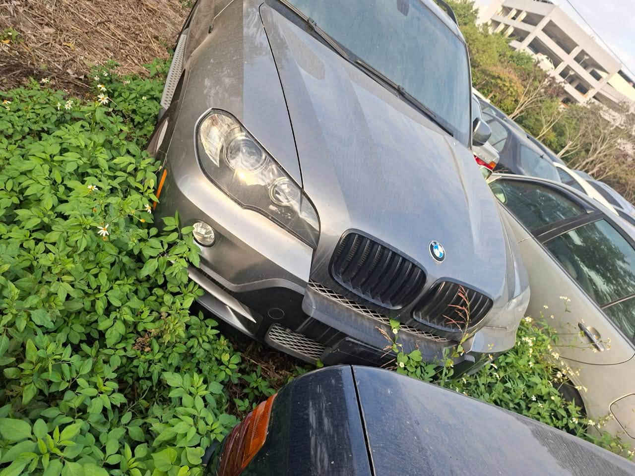 السلام عليكم تم وصول حاويه BMWحديث قديم ٧٠٠ ٥٠٠ صقر خفاش  f01 x5 العنوان كربلا الحي الصناعي ***********
