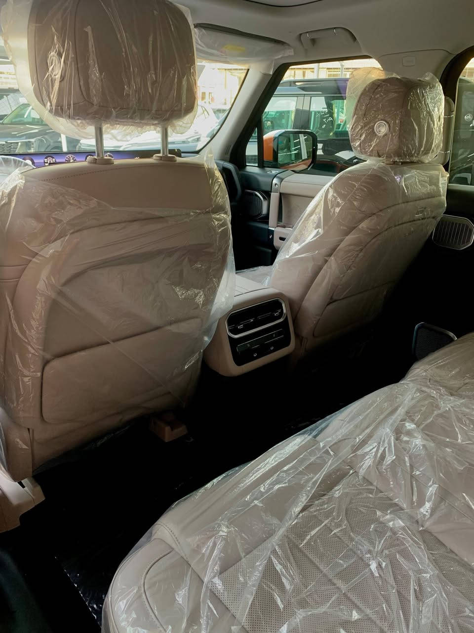 JETOUR
G700 / SPORT 
2027
ضمان مدة 10 سنوان او مليون كيلو متر 
للأستفسار ***********
