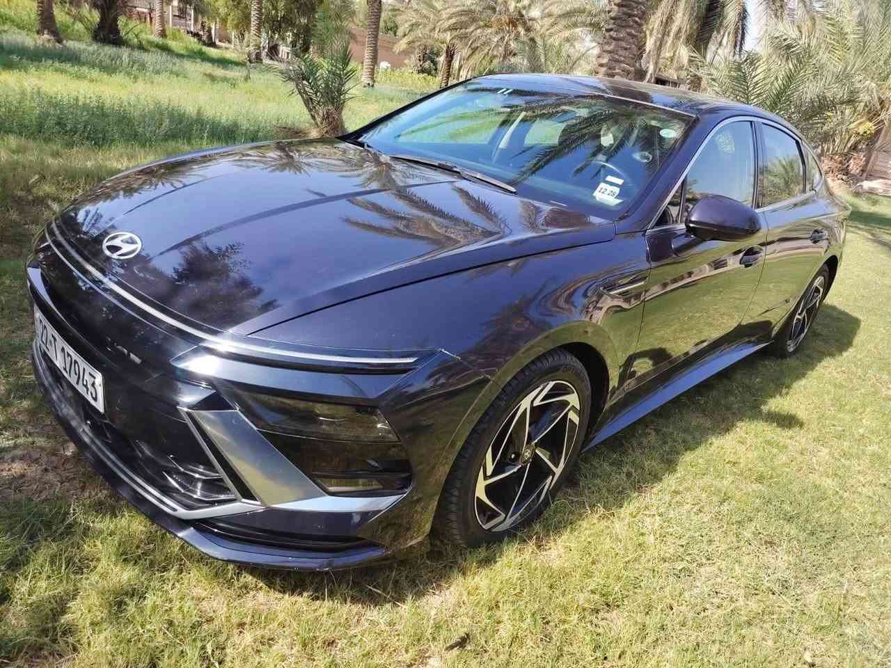 السلام عليكم 
سوناتا 2024
مواصفات Sel plus 
فتحة بانوراما 
بصمة وتشغيل عن بعد 
شحن لاسلكي
كشن كهرباء
 تدفئة كشنات 
رادار امامي 
تحديد مسار 
 رادار جانبي 
نقطة عمياء 
مانع تصادم 
مثبت سرعة تفاعلي
مكينة 2500 
 بيها جاملغ سايق بارد و ٣ قطع كلير امريكي 
السعر 185 وبي مجال بسيط جدااا
***********
