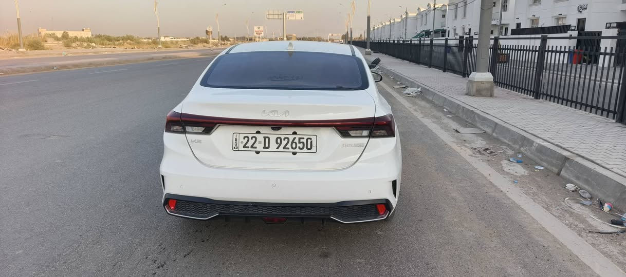 كي ثري موديل24 مكفولة ماشيه 44 السعر 135 وبيه مجال. مكان السيارة ديوانيه. ‏‪***********‬‏

