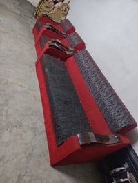 تخم قنفات • نظاف • كنب