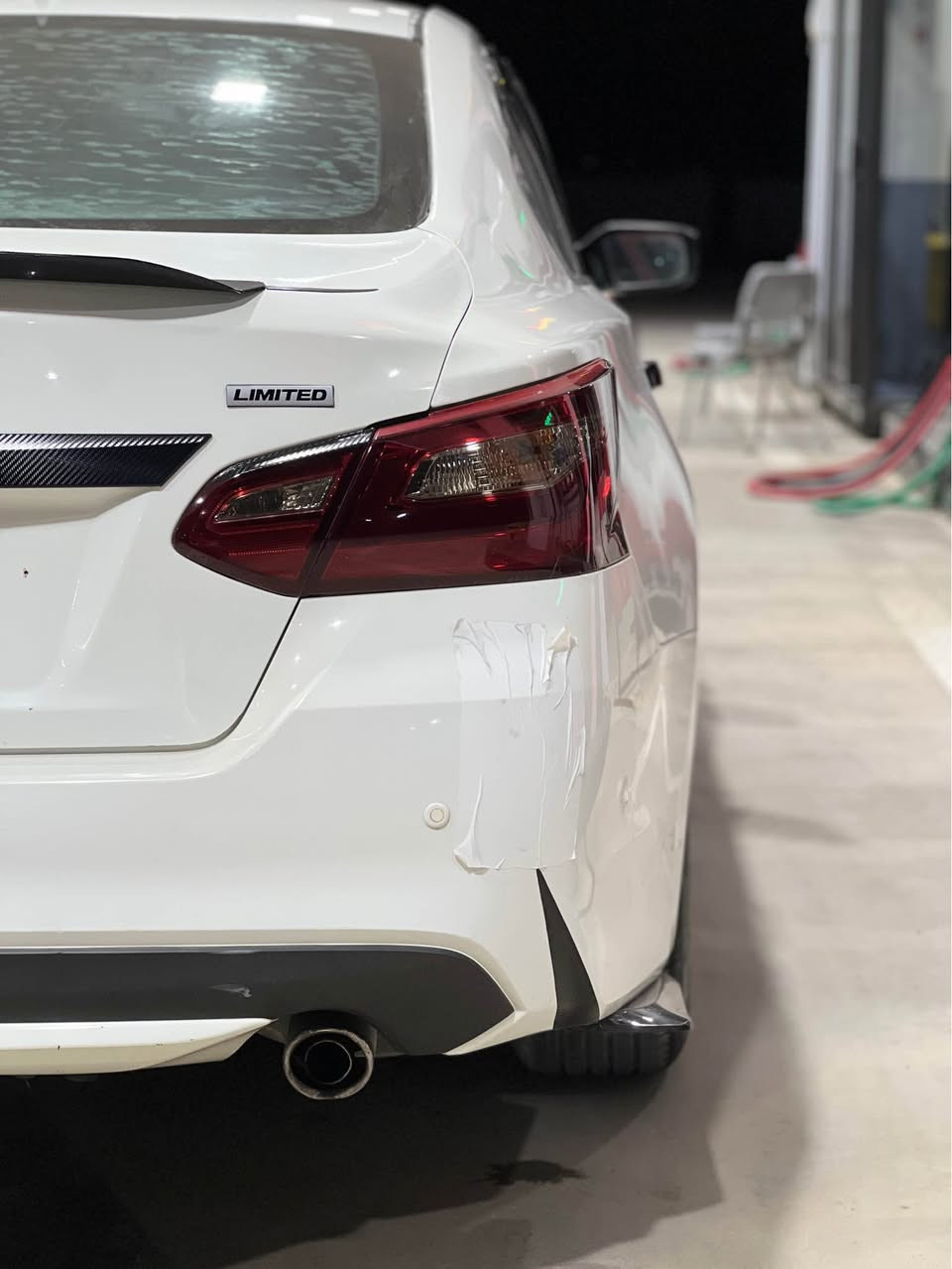 NISSAN ALTIMA 🤍🪽

ئاڵتیما لیزەری دوبەیی 
2016
بەسمە 
کوشن جڵد 
شاشە ئایپاد 
تراکشن 
چوار پستن مەکینە 2.5 بەنزین زۆر کەم دەخوات 
کامل جوانکاری بۆ کراوەو بیانوو بڕە 
سەیارەی ماڵە و هی مەعرەز نیە 
سەقفی بۆیاغی نییە دەعم و لێدراو و کەڤەر و ئەیبیئێس و گێڕو مەکینە بەشەرت 
کۆدیشی بۆ کراوە بەس ماوە بارکۆد وەربگرێتەوە 
*********** رانية, السليمانية
