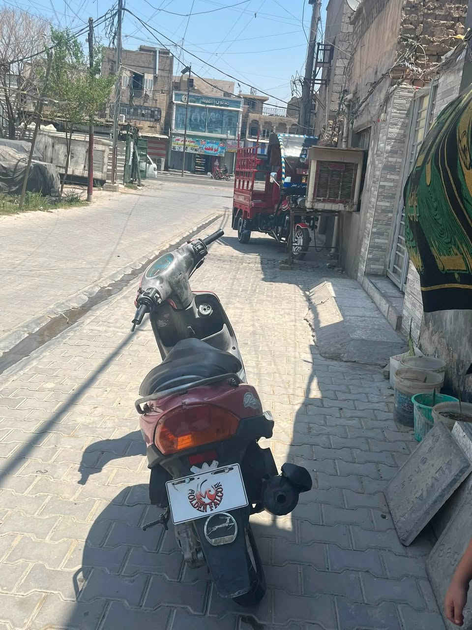 للبيع ماكس منغولي دراجه شغله سلف هندر كهربائي مكينه دراجه كامل ما بيهه نقص سعر ٤٠٠ وبيه مجال مكان شعله رقم ***********

