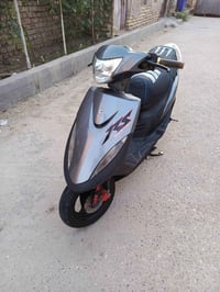 ماكس عدلة • ٥٠ • سلف