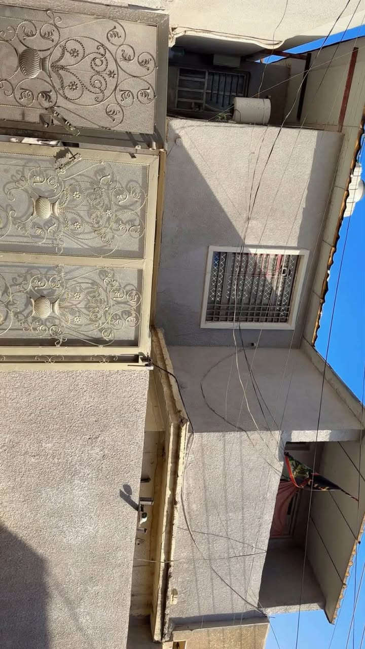 السلام عليكم بيت زراعي 140 متر مربع
شارع الزوراء خلف شركة الزوراء
طابقين بناء جديد الطابق الثاني مفصول عن الارضي
السعر 75 وبيه مجال
بيع فقط للاستفسار ***********
