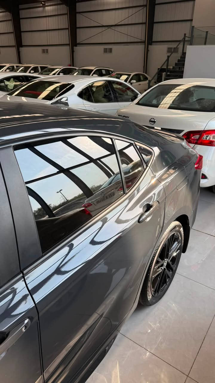 تویوتا کامری    Toyota Camry SE
.
مودێل: 2025
.
رەنگ: چیمەنتۆی 
.
مواصفات: SE
.
سعر: نامەبنیر یاپەیوەندی بکە 
.
 سەیارەکە بێ بۆیاخ کەمێک تەعدیل هەیە 
.
.
ژمارە کاتی
.
***********.            + واتساب
.
ناونیشانـ _ کلار )
.

