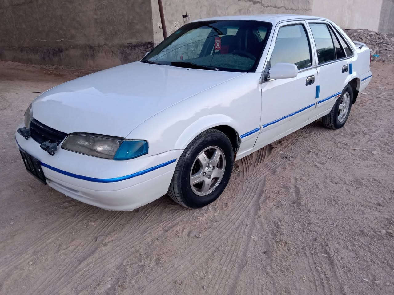 برنس فراشة موديل ٩٦ سيارة جاهزة ماعدا التبريد گير اوتوماتيك رقم انكليزي بأسمي سنوية ل٢٧ هزة مامنتهية مصبوغة عام جمالية السعر ٣٠
***********
مكينة وكير حاوية
