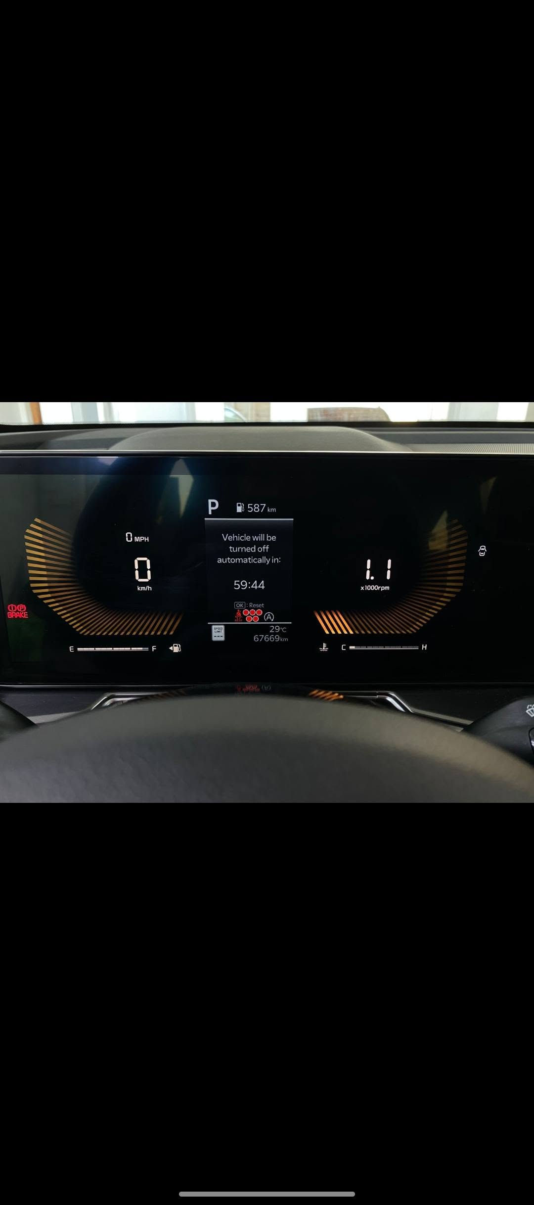 🚘 سورنتو للبيع – وارد أمريكي 🇺🇸
🔹 حادث جداً بسيط وسطحي
🔹 بدون صبغ، فقط بارد أسفل الرقم في صندوق الجنطة
🔹 محرك 4 سلندر – 2.5L
🔹 7 راكب
🔹 مواصفات S – نص فل

✨ المواصفات: • كشنات تدفئة 🔥
• مقاعد جلد
• تبريد 3 قطع ❄️
• حساسات أمامية وخلفية
• رادار 360 درجة
• Auto Hold
• سايد بريك كهربائي
• بدون إيرباغ

💰 السعر: 275 بي مجال 
📍 المكان: بابل سدة الهندية
📞 ***********

للمهتمين والاستفسار التواصل على الرقم أعلاه.
