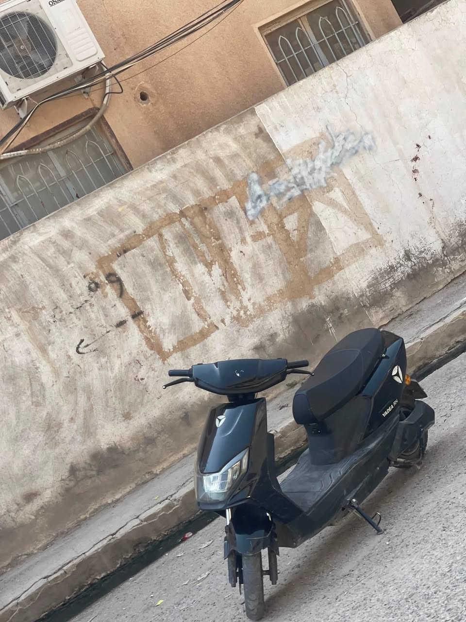 السلام عليكم دراجة شحن للبيع 
دراجة جديدة بطارياتها جديدة السعر 650 وبيها مجال للأستفسار ***********
