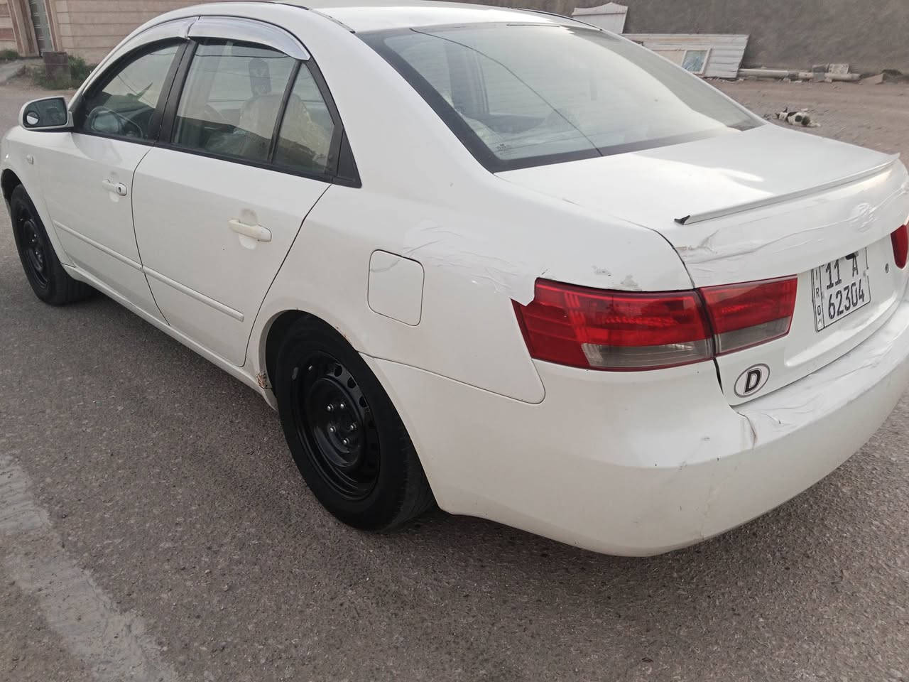 سوناتا موديل 2006 خليجيه كير عادي  كير عادي 
رقم بغداد سنويا بسمي جديدة ل30
كير محرك تبريد تخم تاير حداديه جاهزة 
من كلشي كبل لشارع بيها قطع صبغ جماليه ابيع حزام شرط بدون ضربه مكاني بابل وسعر المطلوب 75وللاتصال ***********
