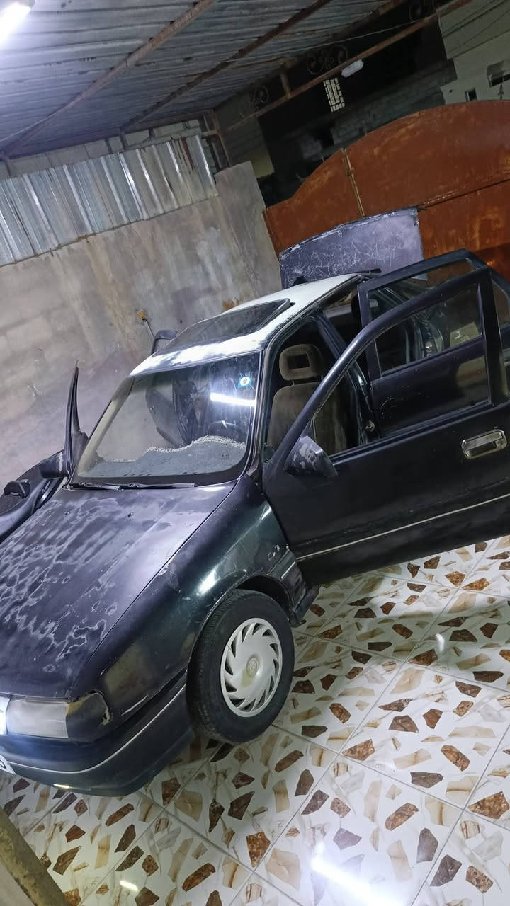 فكتر للبيع موديل 1992 محرك 16 كربون بانزين رقم كركوك جديد سنوي لحد 2031 شرط وكلا سيارة بس يريد صبغ جماليه تصير حلوه سعر37 مكاني كركوك هدا رقمي‏‪***********‬‏
