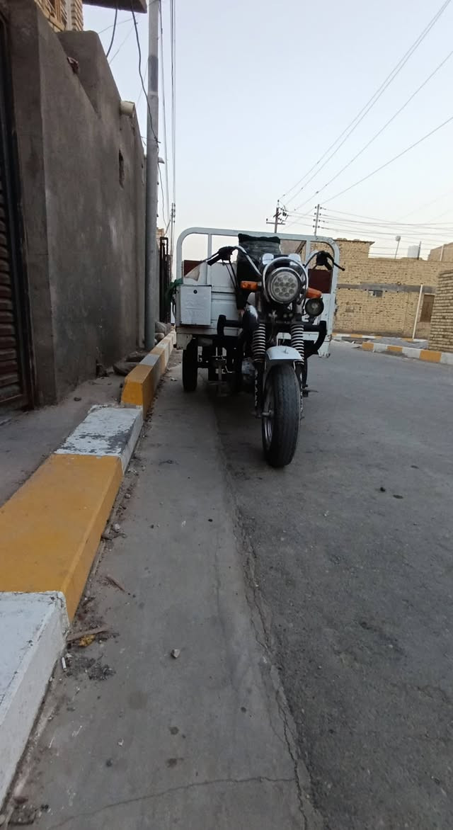 سلام عليكم ستوته لبيع موديل 18 نضيفه كهرباء كله شغال طلع وين معجبك ستوته خير من الله وراق سعر مليون 700 وبيه مجال الطيبين ناصريه مركز هثه رقمي تصل وبيك خير وتدلل ***********
