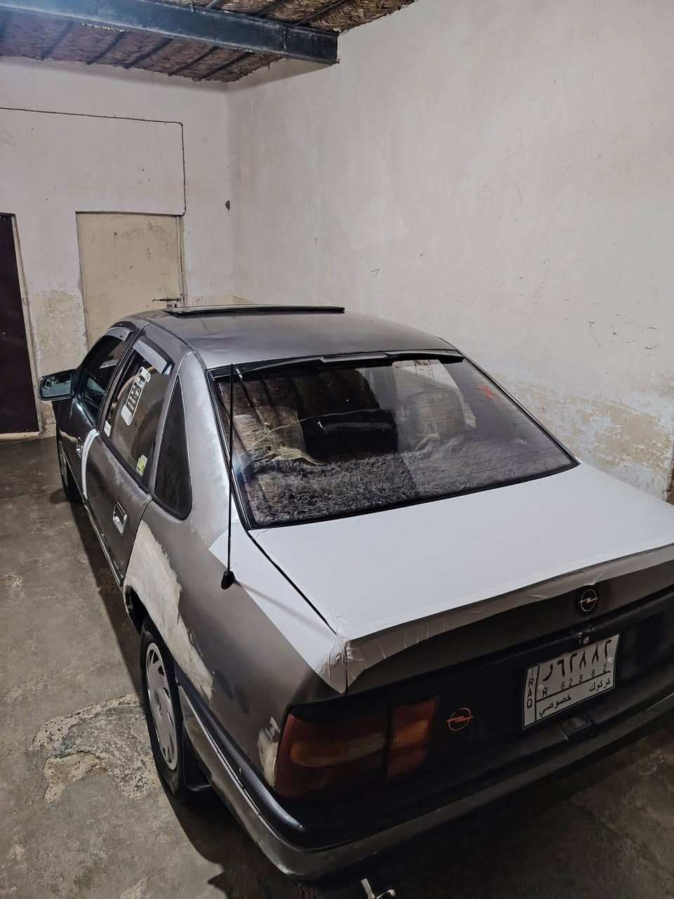 سلام عليكم اوبل فكترا موديل1991 للبيع حجم 20رقم كركوك محرك وكير عادي كل شرط سلايت اربع جامات الكل شغاله أربعة تايرات ويل  كل جديد صدر خلفي امامي كل مشدود كصه كهربائية كل شغاله سقف تغليف لايت عالي ناصي زنون مصبوغة عام جمالية مكان سيارة تكريت السعر 25وبي مجال قليل ***********
