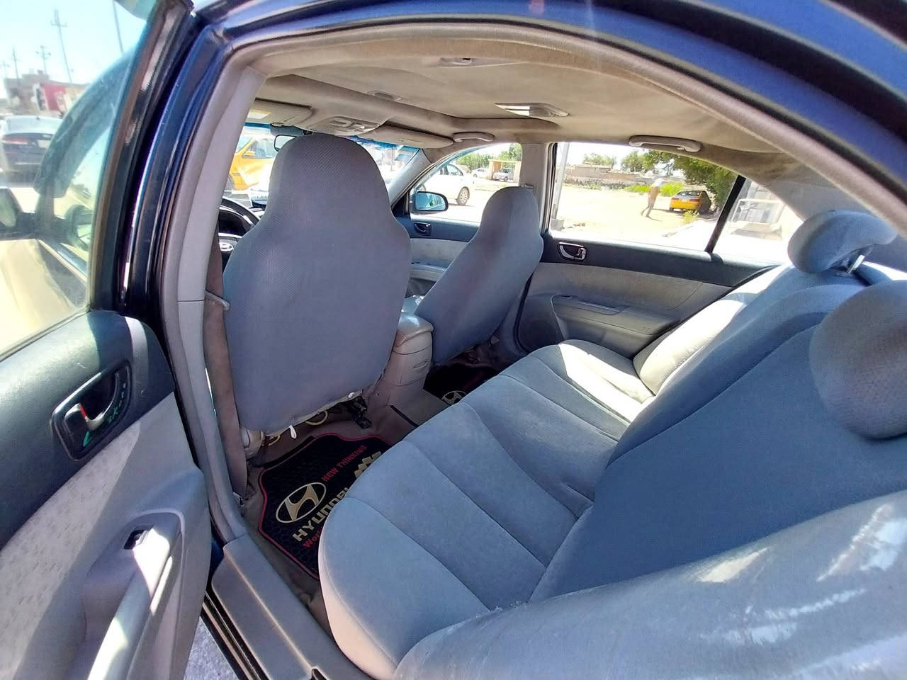 السلام عليكم ورحمة الله وبركاته سوناتا مديل 2006 شهر 11 ستة سلندر 3300 وارد امريكي حادث خشم الجاملق بيها منضومة غاز مصبوقة عام الجمالية رقم بغداد بسمي السعر 85 وبيها مجال ترهم مراوس ب سوناتا اربعة  سلندر او لنترة***********

