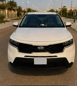 كيا سورينتو 2021 وارد أمريكي
🚘 كيا سورينتو 2021 وارد أمريكي

✨ المواصفات:
 فول عدا لبنرامه 
• محرك 4 سلندر 2.5
• رادار أمامي
• حساسات
• تحكم بالقيادة
• مثبت سرعة
• أنظمة مساعدة للسائق
• كاميرا خلفية
• شاشة
• Apple CarPlay & Android Auto
• 3 صفوف — 7 ركاب
• لون أبيض 🤍

🔧 الحالة والضرر:
• باب + بارد قليل بدون دواخل 
• السيارة نظيفة وجاهزة للفحص والمعاينة
• وارد أمريكي 
• ⁠كير محرك على وضع شركه 
• ⁠رقم انبار تحويل مباشر 

💰 السعر: 175 ورقة وبيها مجال

 — مواصفات معروفة
🔍 جاهزة للفحص والمعاينة

 عنوان انبار خالديه

📞 للاستفسار: ***********
