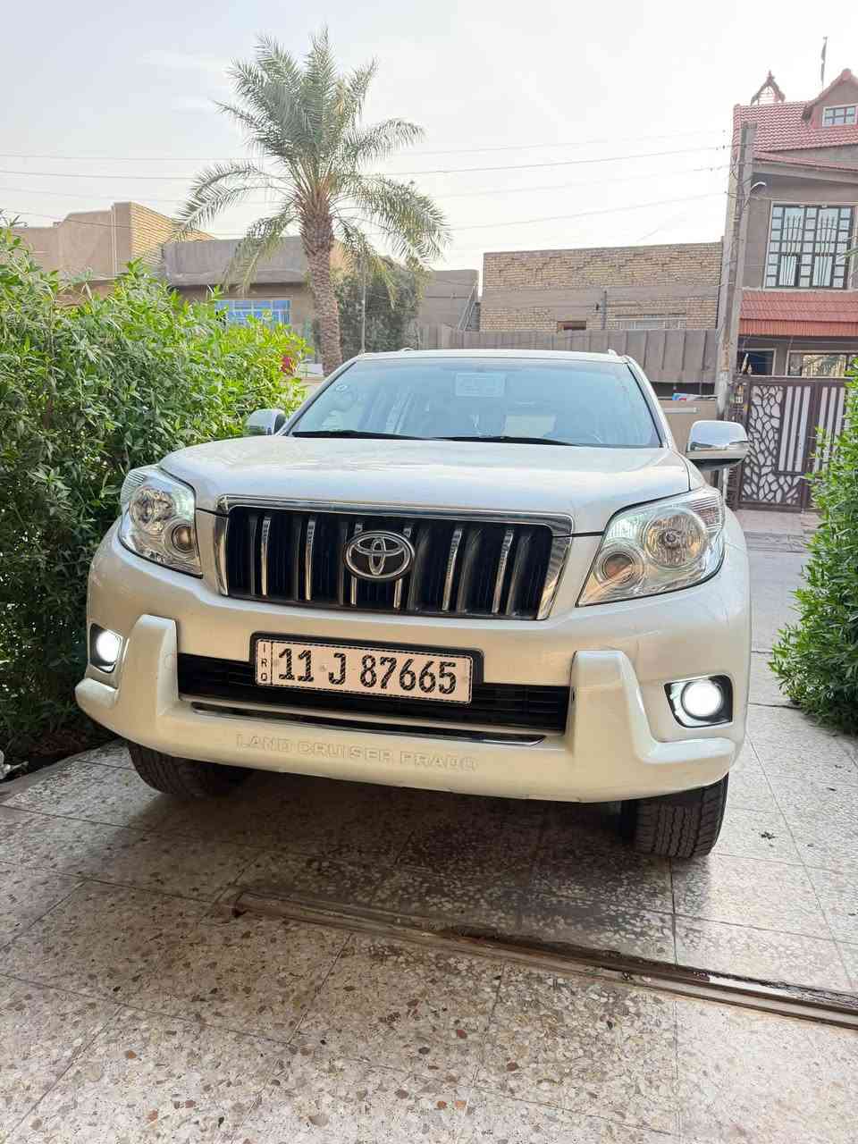 برادو ٢٠١١ • كويتي دبل تانكي • رقم بغداد
