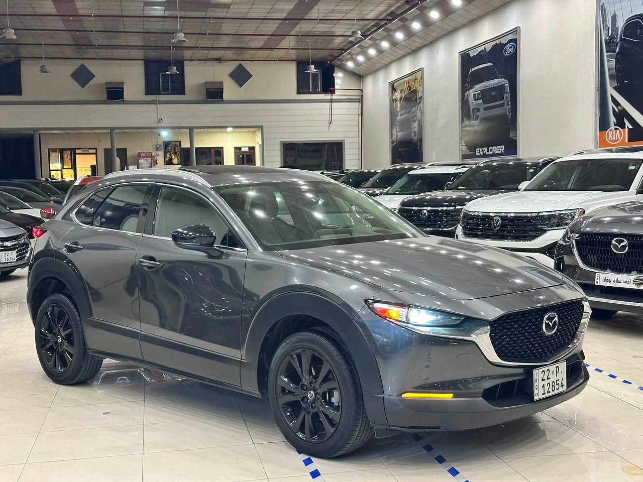 Mazda CX.30
Model 2023
موسفات premium plus 
داتاشؤ+ سلاد+AWD+كوشن كاره با +كوشن غزن + 
كوشن هيته ر + سوكان هيته ر + سندوق كاره با 
سماعه boss+ 
مه كينه 2.5 torbo 
بونت بيلاد گؤراوه 
چاملغ توزه ك pdr
 بي ناو گرتن بي ارباك
Ml 27000
نرخي 16000$ كه ميك محامه له 
بؤزانياري زياتر په يوه ندي بكه 
***********
