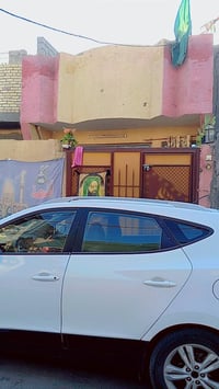 🏠 بيت للبيع مساحة 100م، واجهة 5م ونزال 20م، البيت عالي عن الشارع  🔹 ال...
