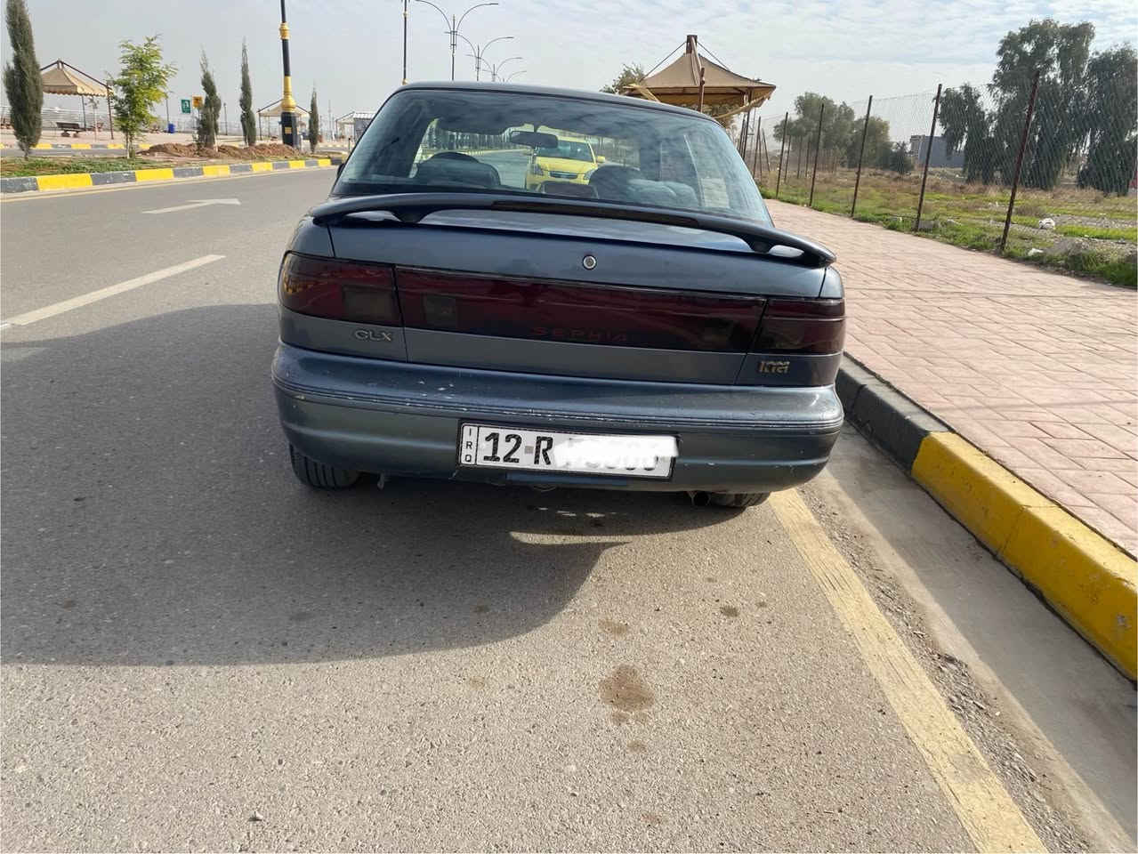 للبيع 
كيا سيفيا 
موديل 1994
محرك كير شرط
تبريد تدفئة شغال
داخل نضيف كشنات بطاين ابواب كلو جديد وضع شركة لامبدلة ولامدوشمة
صبغ عام جمالية
السيارة باسمي سنوية جديدة شرط التحويل 
السعر 37 ورقة 
*********** موصل, نينوى
