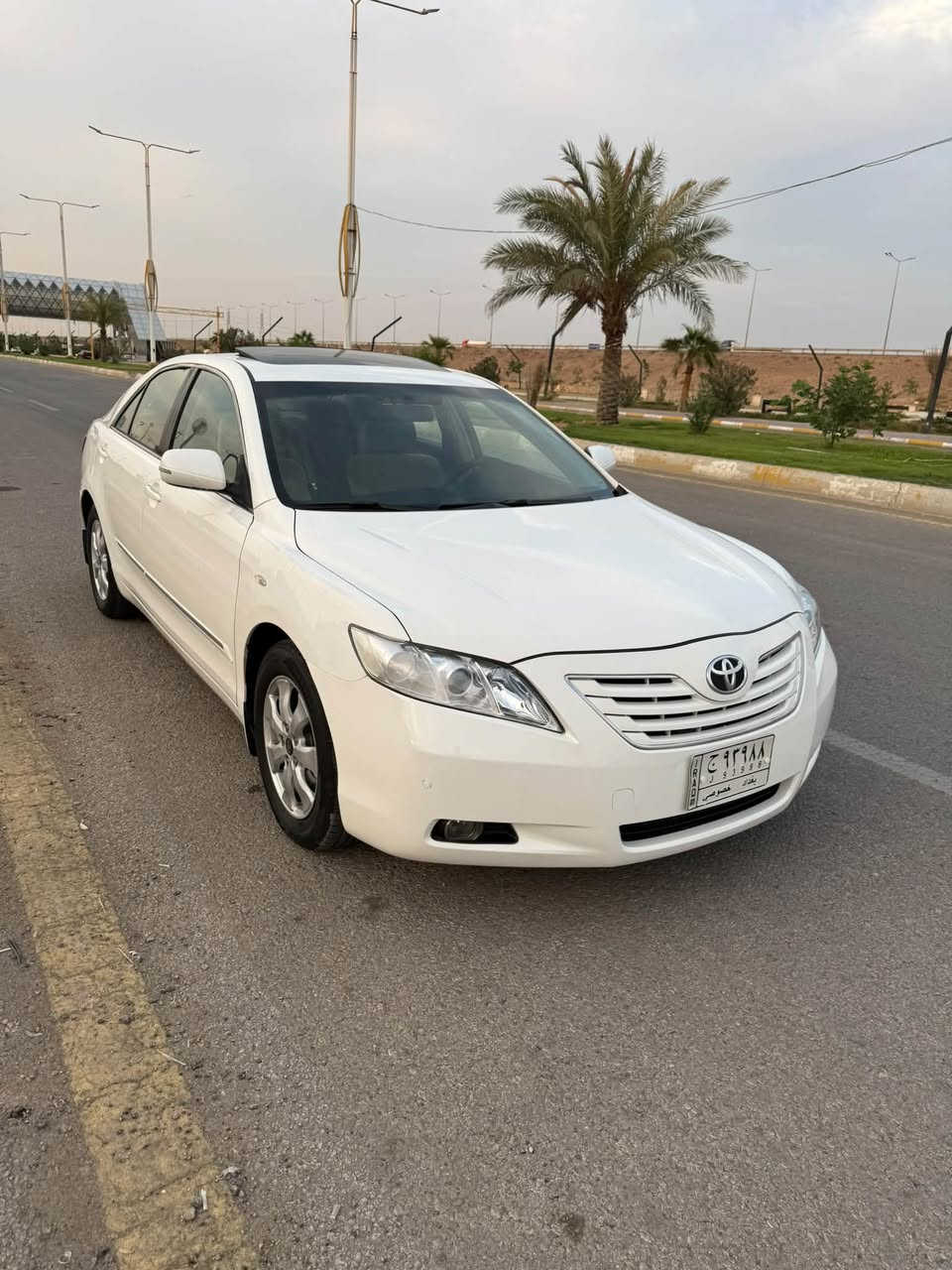 كامري ٢٠٠٩ • بدون صبغ • رقم بغداد