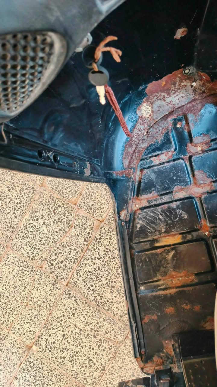 لام عليكم تكتك بياجو ٢٠١٨جديدة تكتك مكينه كايمه بيها هاي الكاعيه شويه خياس مثل صور مليون ٢٠٠وبيها مجال شراي رقمي *********** وراق اصليه ٧وراق متوازي علا بيعتهة تكتك احله من صور

