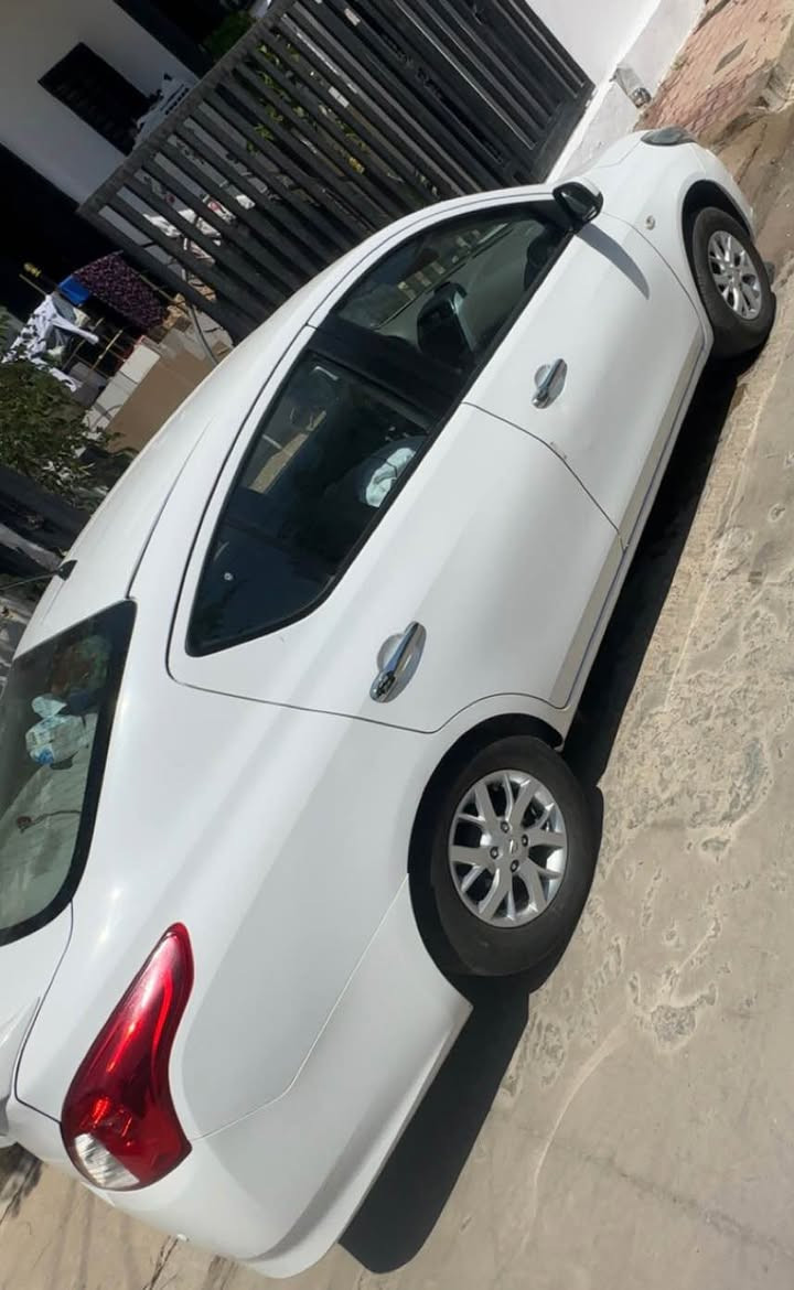 نیسان سەنی 🔥
مۆدێل 2020❌
ژێردەرگای سایەق ساردە❌
لەگەل ئەو پەلەیەی دەرگای دوای سایەق❌
سەیارەکە یەک دینار مەسرەفی تیانییە زۆۆر جوان و پاک ماوەتەوە ❌
سعر105 
مەجالێکی برایانەی تیایە❌
*********** كركوك, العراق
