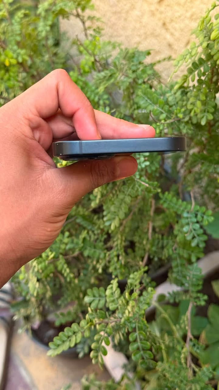 سلام عليكم ١٣عادي
ذاكره٢٥٦عاليه مو ١٢٨
ماسترAAA
بطاريه٧٦صرف ما تصرف
ما مفتوح جهاز عله وضع شركه
بدون كارتونه
سعره٤٣٠
مكاني نجف حي الوفاء قرب مدرسة دارك رقمي***********

نص مكتوب في الصور:
- 1:15
- حول
- الاسم
- iPhone >
- إصدار iOS
- 26.5.2 <
- اسم الطراز
- iPhone 13
- رقم الطراز
- MLQ63AA/A
- الرقم التسلسلی
- انتهت صلاحية التغطية
- سجل تاريخ القطع والخدمة
- الأغاني
- الفيديوهات
- 100
- ٤٤
- ١:١٥
- القطع والخدمة
- تجمع Apple سجل تاريخ القطع والخدمة، وهذا السجل يعرض معلومات عن هذا الـ iPhone وحالته وتفاصيل إصلاحه. معرفة المزيد...
- سجل تاريخ الخدمة
- البطارية
- الخدمة