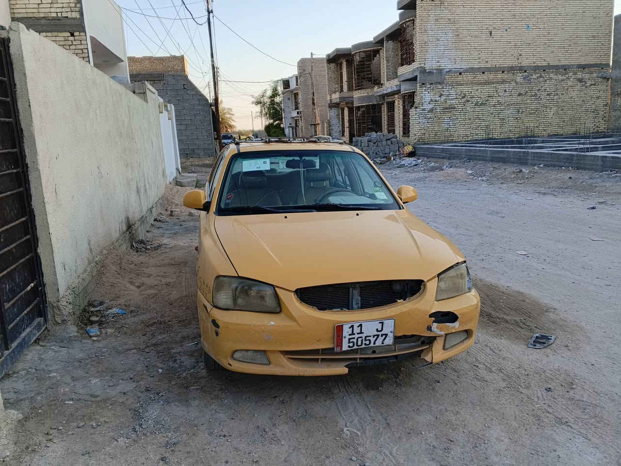 السلام عليكم
هونداي فيرنا موديل 2014 گير ومحرك خير من الله شرط المحرك ع ايدي مشتغلة شغل عام قبل شهرين +تبريد خير من الله شغال 

السيارة بيها دعامية مكسورة اثر ضربة كلب اجلكم الله .

دوشمة جديدة وداخلها نضيف 

طالب بيها 58وبيها مجال للطيبين 

بيع مستعجل لان محتاج
مكاني بغداد ابـو غريب 

***********
