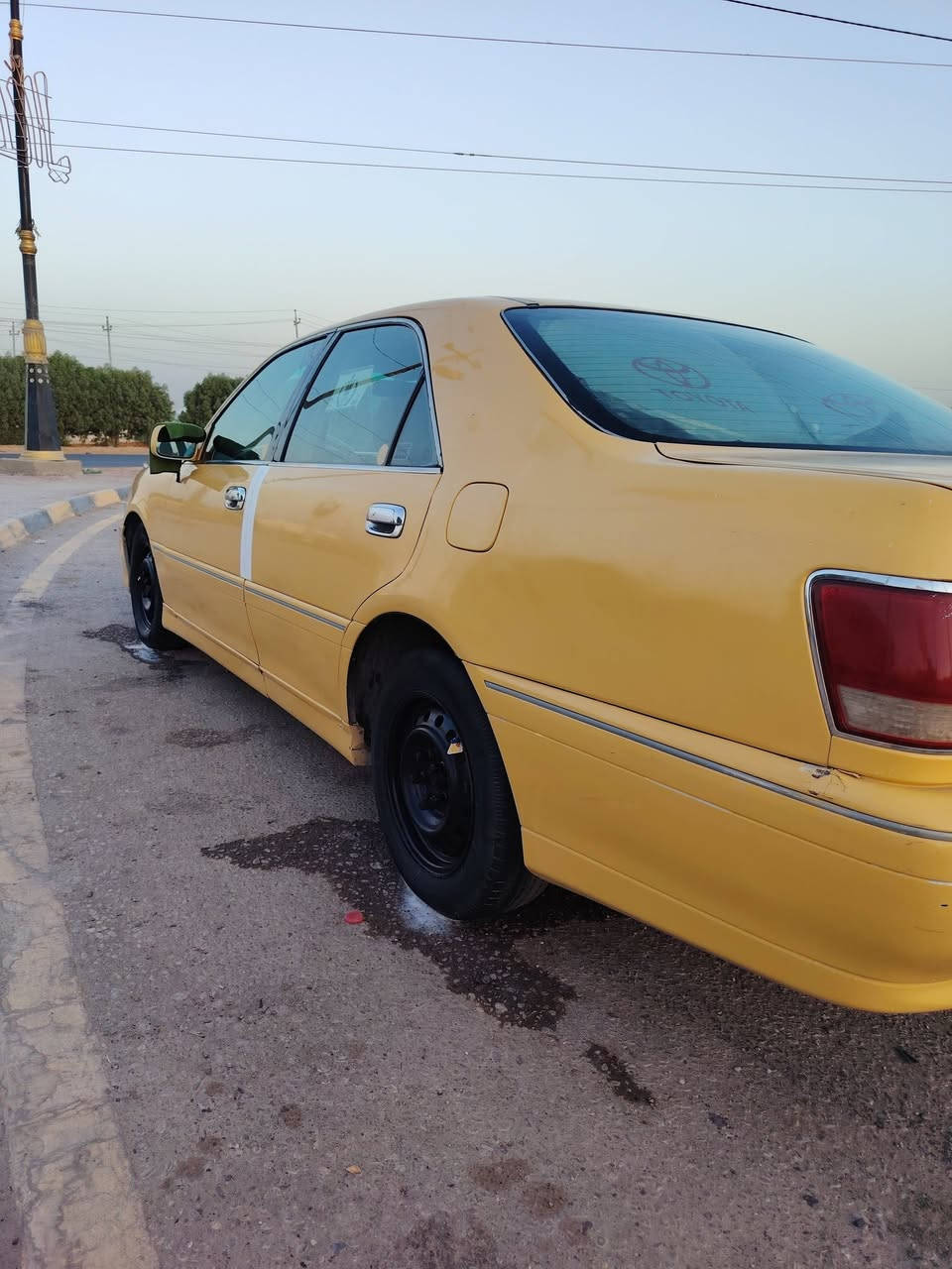 يا الله السلام عليكم شباب ملكه للبيع رقم صلاح الدين صدامي ما عليها غرامات ولا ربع وصولات خط وبحث موجودات مصفر السياره من كل شيء ما عليها لا غرامات ولا هي قصه بس قماره تخم تاير صار له اسبوع من مشدود بيها كهربائيات كلها شغاله باور شغال باتري جديد مكينه مقفوله شرط اترايك 180 وين ما يعجبك تبريد ويس سويتش🥶 سياره جاهزه سياره مال بيت متوازي على بيعتها وكاله ثاني يوم شرط الوكاله واي استفسار عندك موجود على الرقم خاص مغلق السعر 30 ورقه وبيها مجال للطيبين وانا خادم*********** ام بي 3 شغال شاشه شغاله اربع سماعات شغالات فتحه شغاله
