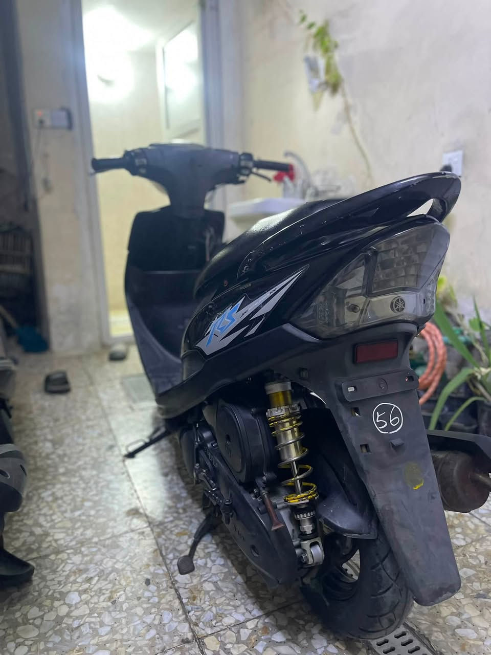 سلام عليكم دراجه عدله للبيع نضيفه مكاني بلديات سعره 650 هذا رقمي ***********
