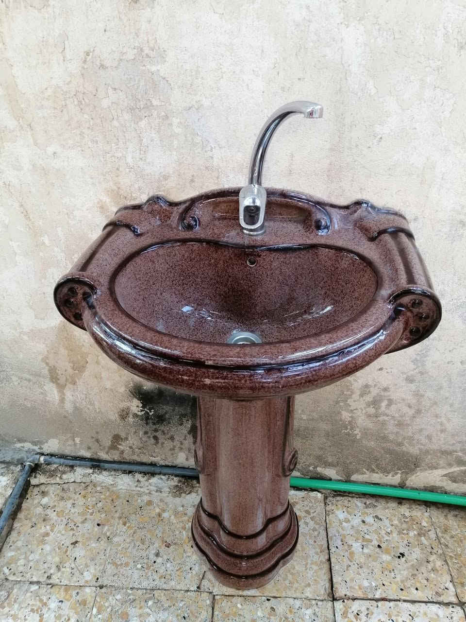اغراض للبيع نظيفات جدا المكان الديوانية للتواصل على الرقم ***********
