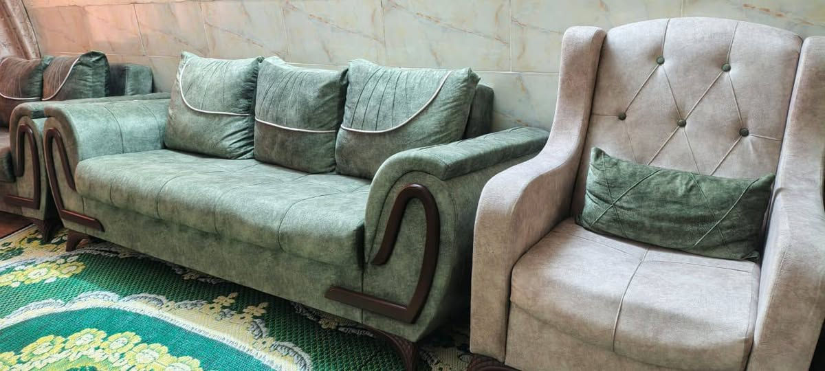 سلام عليكم عندي تخم للبيع السعر 850 او بي مجال الشراي يتصل
*********** ممتواجد بل فيس فقط واتساب
